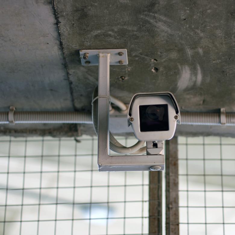 how can i install security cameras