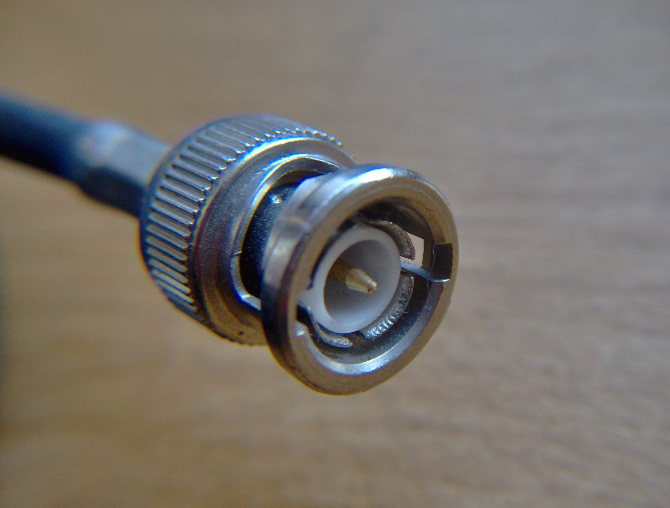 how to replace a bnc connector on security camera cable